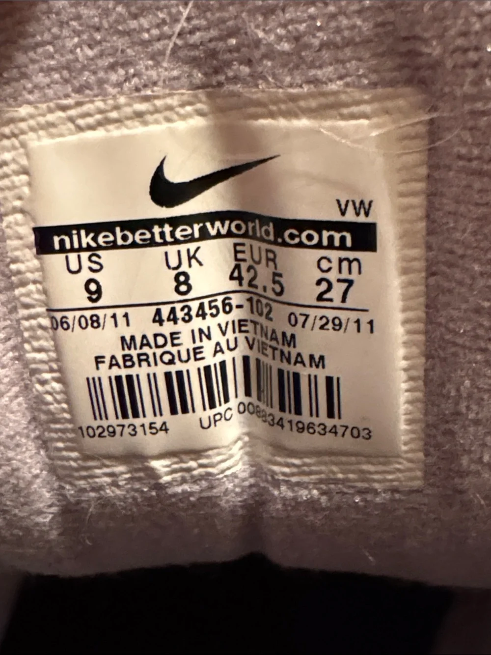 Nike Men’s Overplay VI White and Navy High-Top Athletic Shoes Size 9